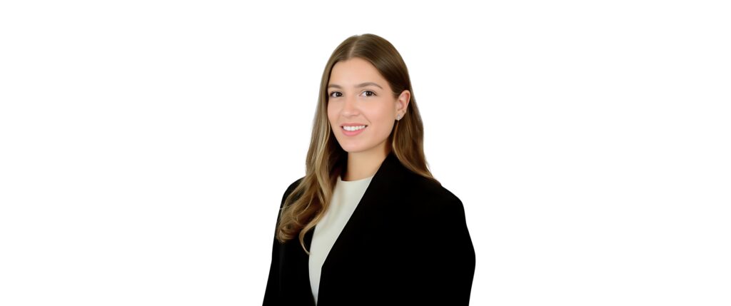 Sasha-Maria Sily Promoted to Senior Consultant at Oliver Wyman