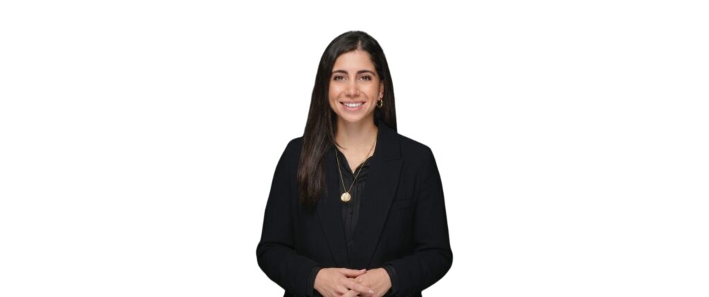 Yasmina Hakim Promoted to Consultant at ELLVEE